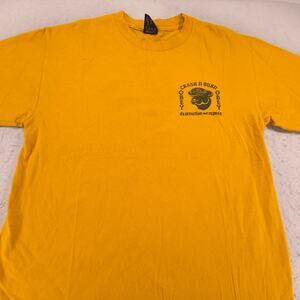 Obey Casual Crew Neck Short Sleeve Graphic Shirt Mens Size Medium M Yellow